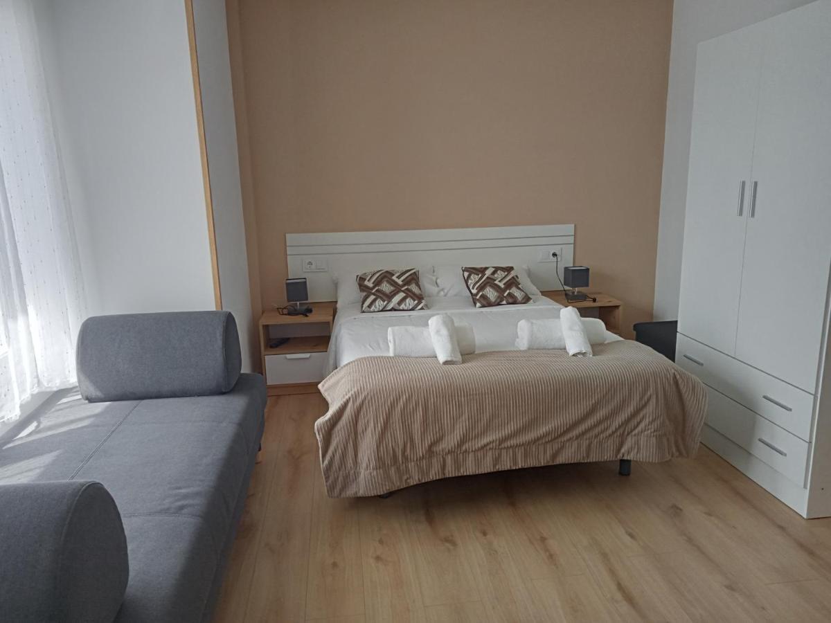 Pension Xacobeo Lavacolla Zimmer foto